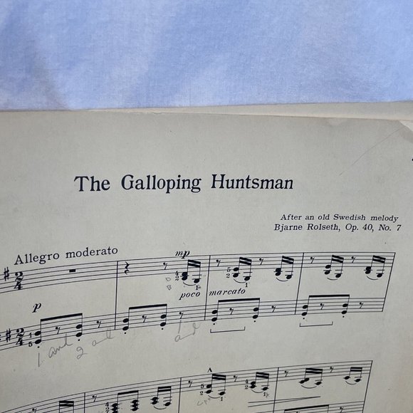 The Galloping Huntsman Piano Sheet Music Rolseth 1939 G. Schirmer, Inc. 38088 - Picture 4 of 6